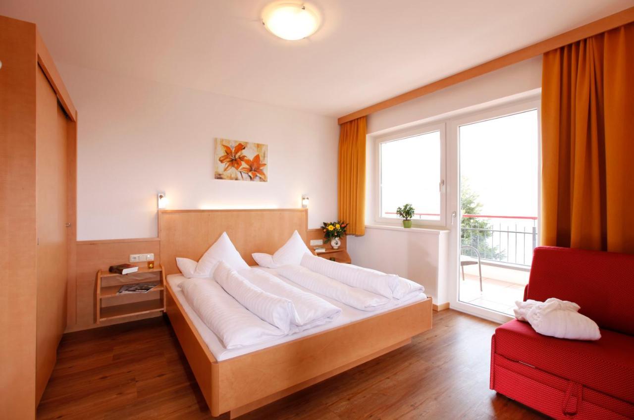 פיס Hotel Alpenroyal מראה חיצוני תמונה
