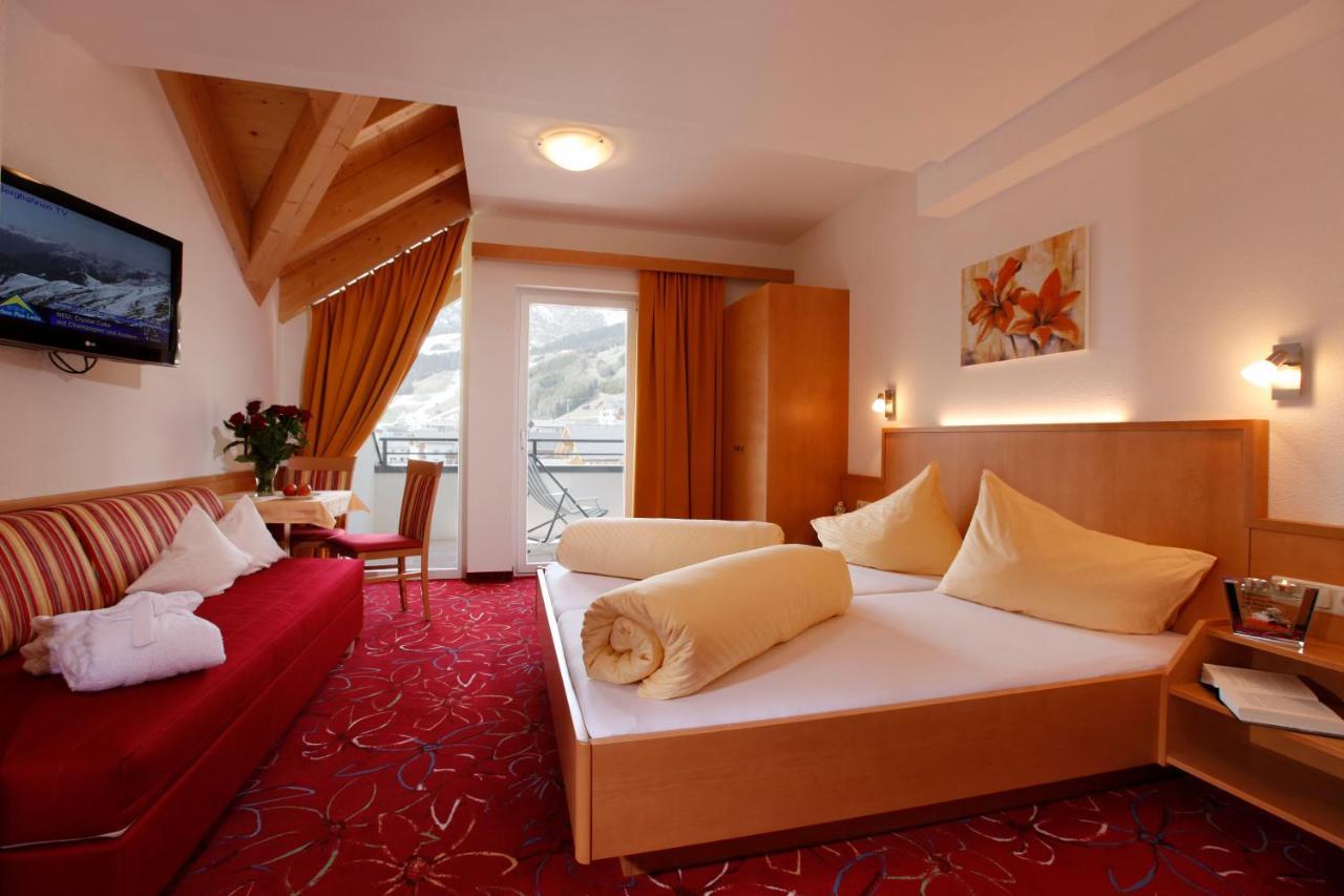 פיס Hotel Alpenroyal מראה חיצוני תמונה